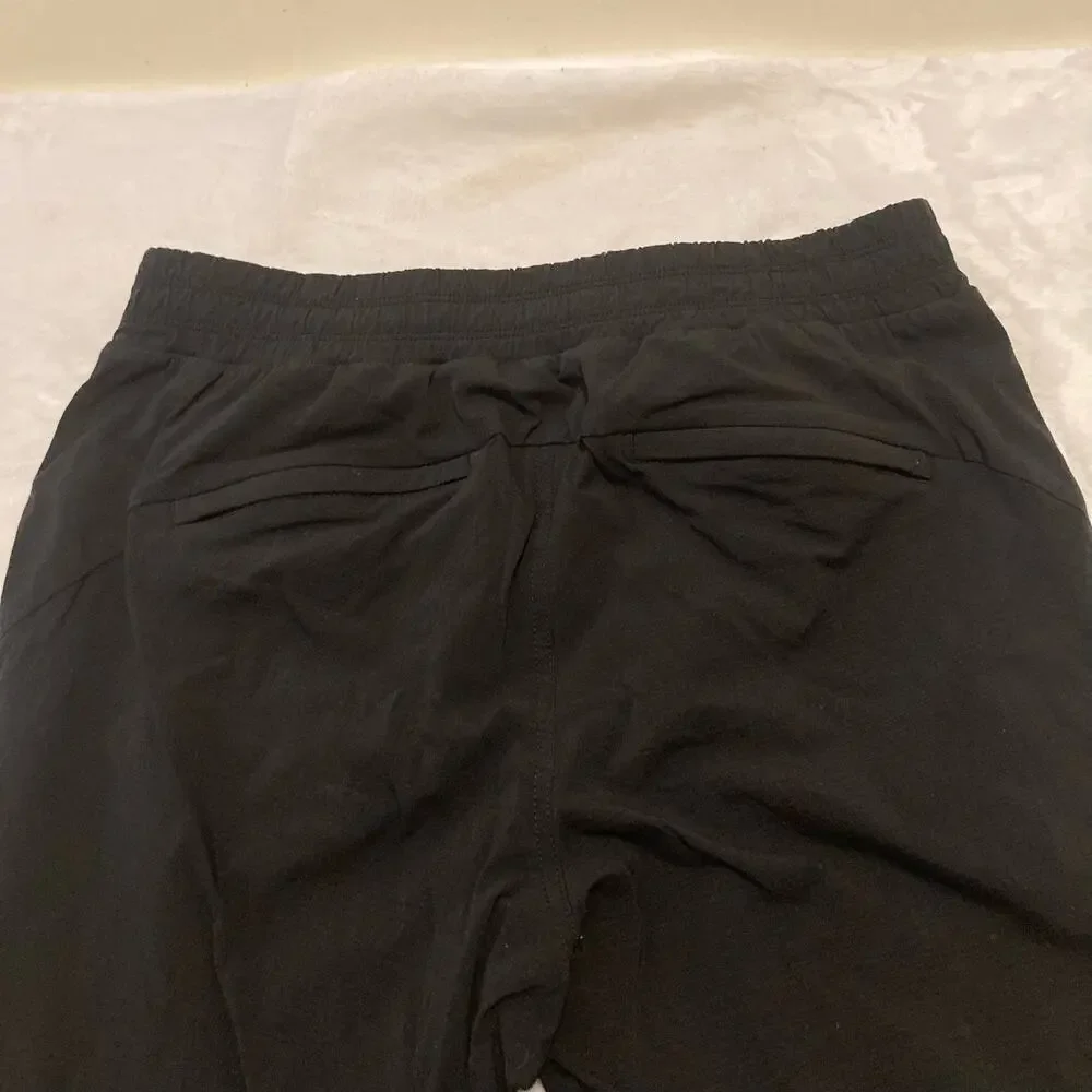 Athleta Trekkie Belted Black Hiking Commute Travel Pants Size 10